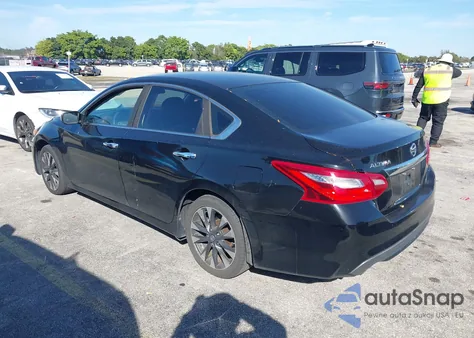 2016 Nissan Altima 2.5/2.5 S/2.5 Sl/2.5 Sr/2.5 Sv z USA, uszkodzony, nr VIN 1N4AL3AP0GN313805